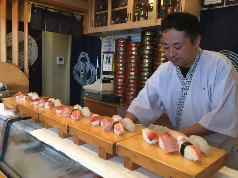 The lunch line-up. “Itadakimasu!” (said before eating) 